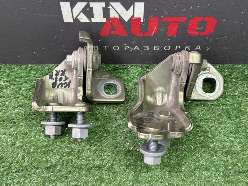 Петли двери Ford Kuga 2013 SUV