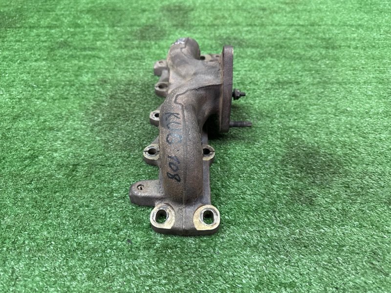 Коллектор выпускной Ford Kuga 2013 SUV