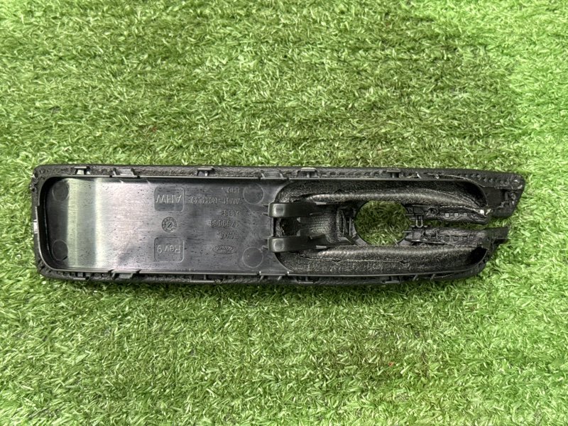 Кожух рычага стояночного тормоза Ford Kuga 2013 SUV