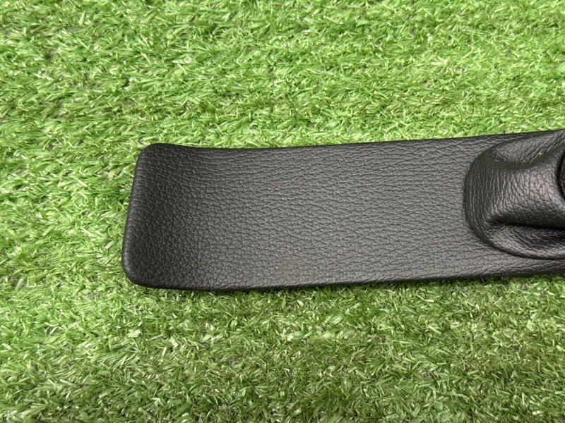 Кожух рычага стояночного тормоза Ford Kuga 2013 SUV