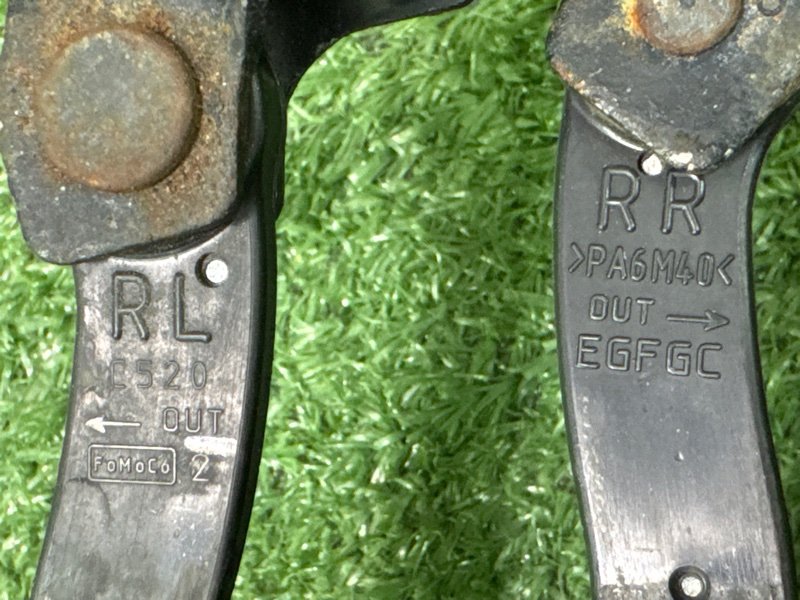 Ограничитель двери Ford Kuga 2013 SUV