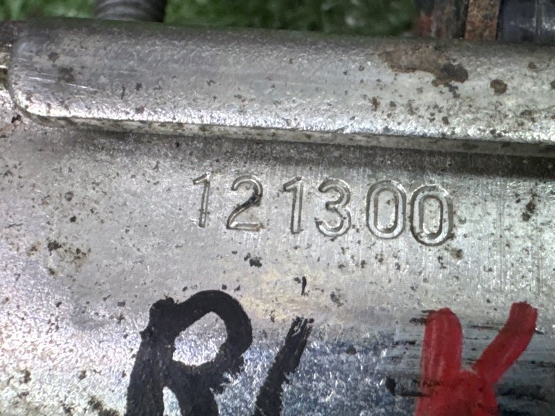 Ограничитель двери Ford Kuga 2013 SUV