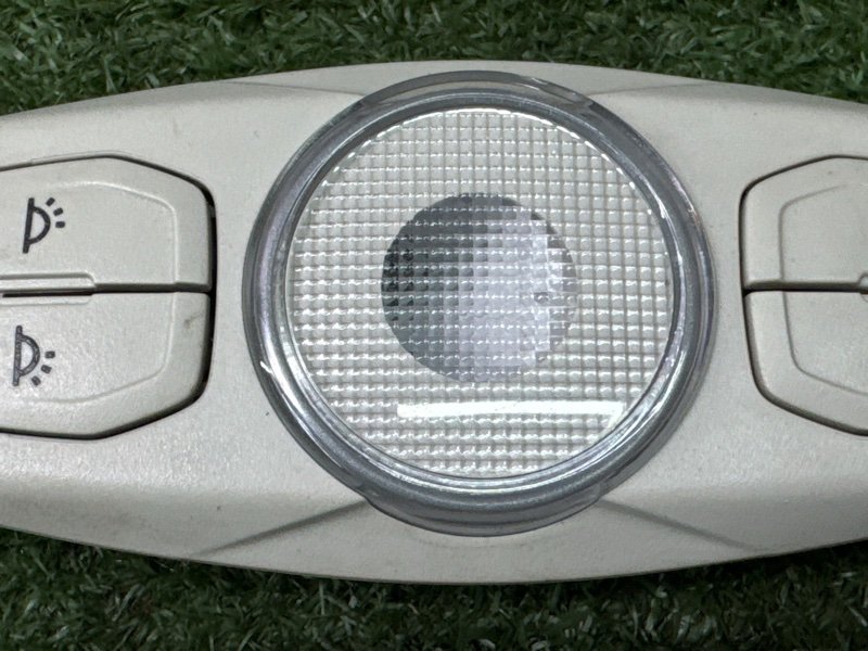 Плафон салонный Ford Kuga 2013 SUV