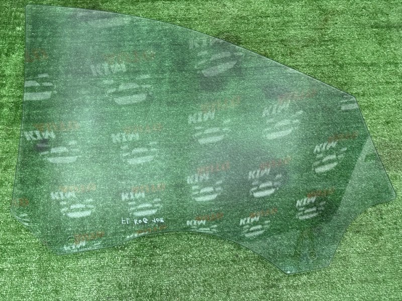 Стекло двери Ford Kuga 2013 SUV