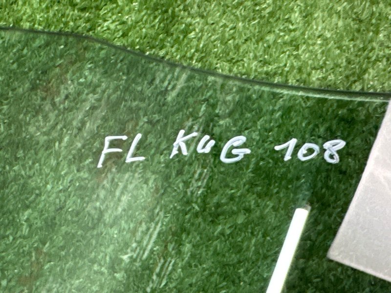 Стекло двери Ford Kuga 2013 SUV