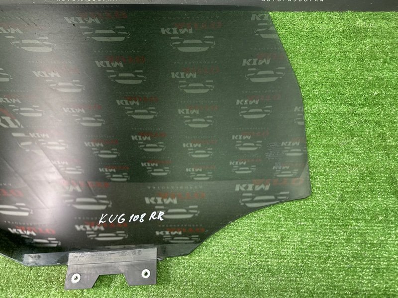 Стекло двери Ford Kuga 2013 SUV