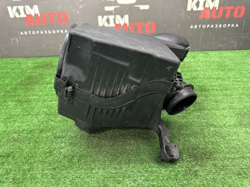 Корпус воздушного фильтра Ford Kuga 2013 SUV