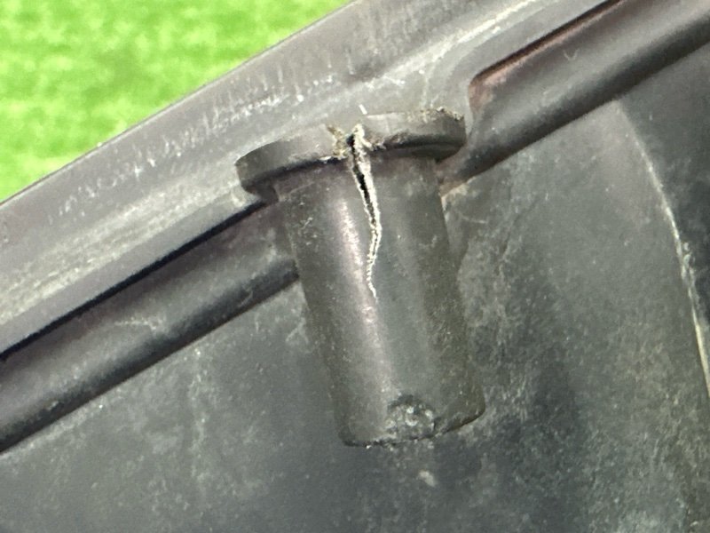 Корпус воздушного фильтра Ford Kuga 2013 SUV