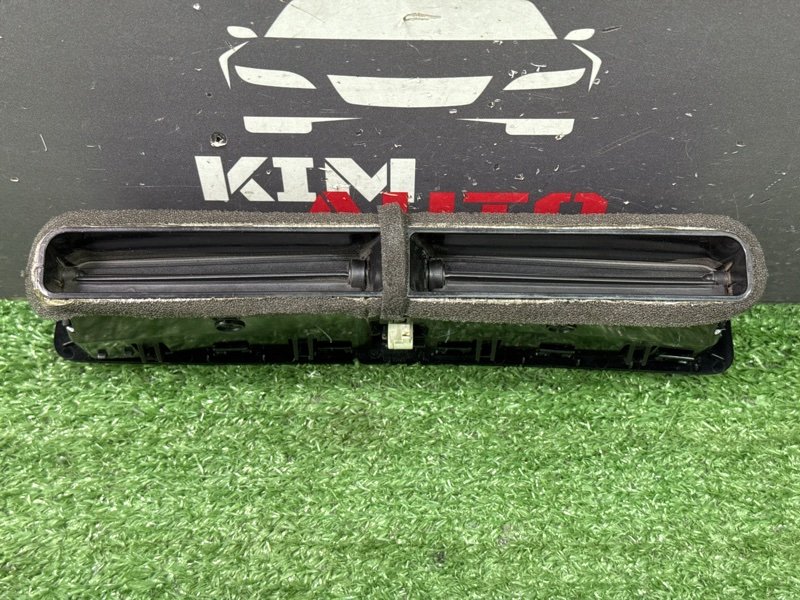 Дефлектор отопителя Ford Kuga 2013 SUV