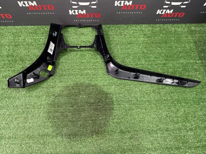 Накладка торпедо Ford Kuga 2013 SUV