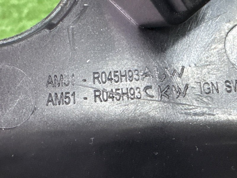 Накладка торпедо Ford Kuga 2013 SUV