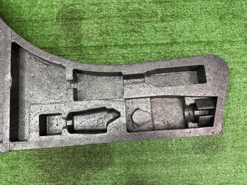 Ящик Органайзер багажного отсека Ford Kuga 2013 SUV