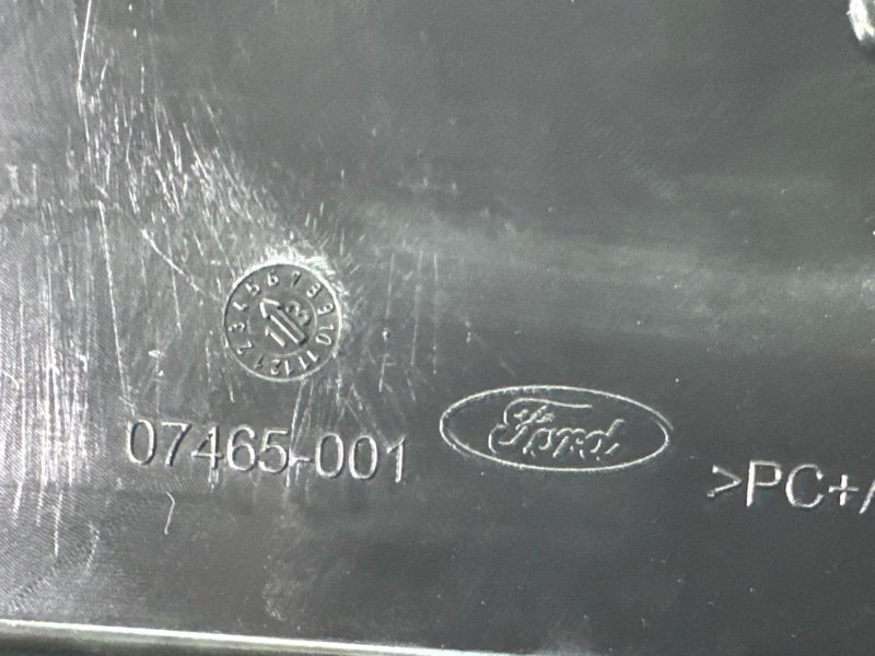 Дефлектор отопителя Ford Kuga 2013 SUV