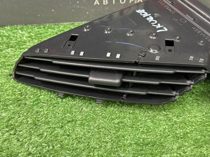 Дефлектор отопителя Ford Kuga 2013 SUV