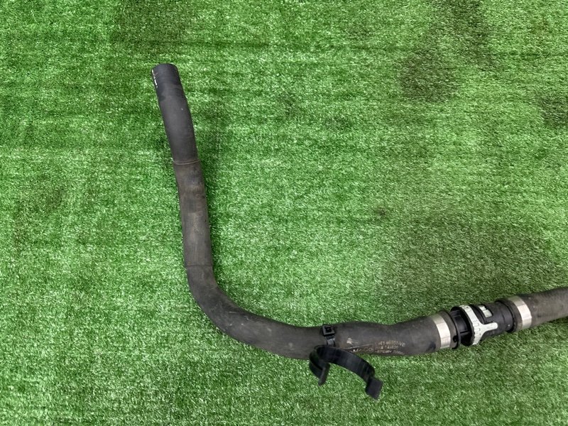 Патрубок отопителя Ford Kuga 2013 SUV