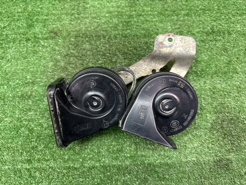 Звуковой сигнал Ford Kuga 2013 SUV