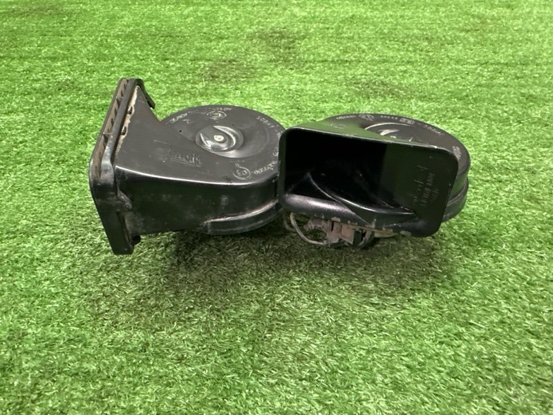 Звуковой сигнал Ford Kuga 2013 SUV