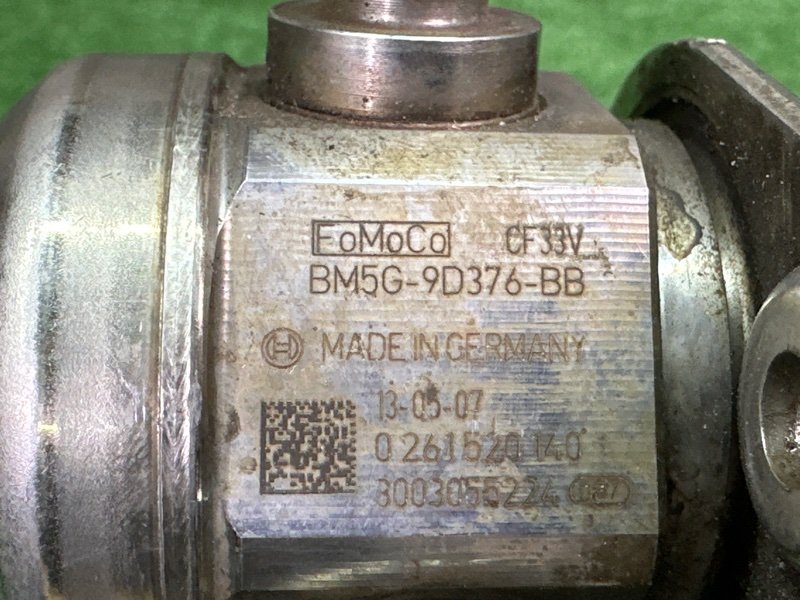 Топливный насос высокого давления Ford Kuga 2013 SUV