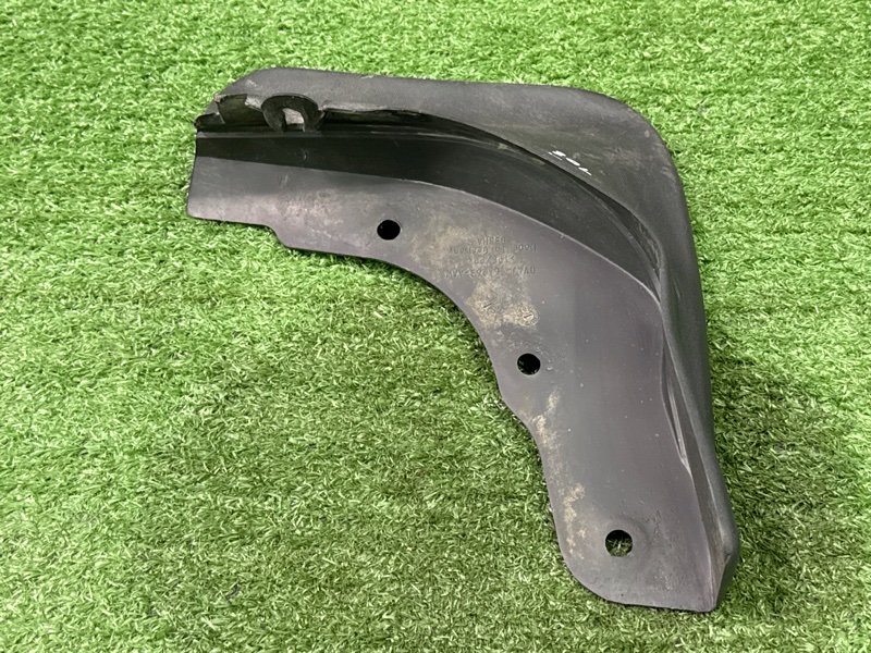 Брызговик Ford Kuga 2013 SUV