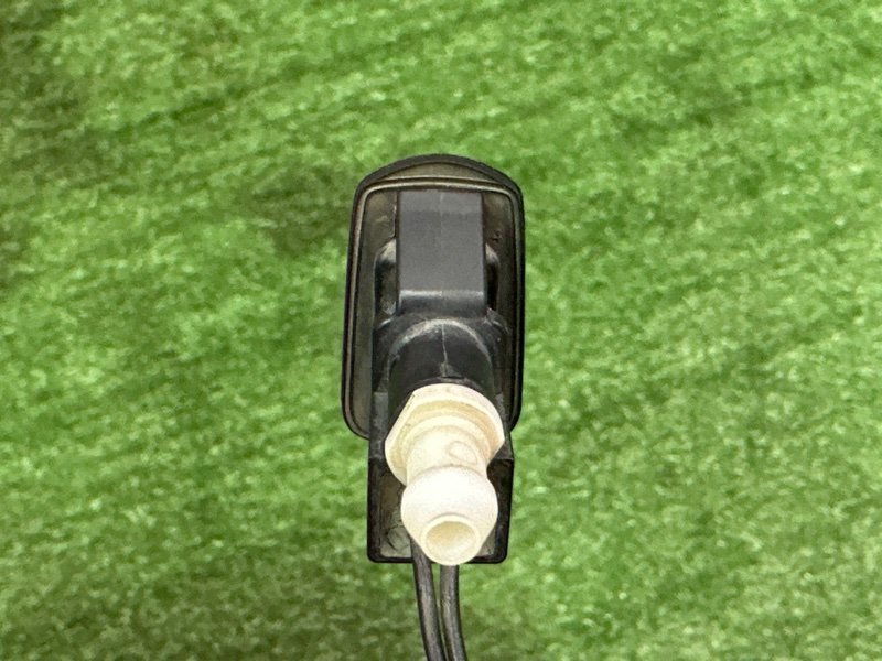 Форсунка стеклоомывателя с подогревом Ford Kuga 2013 SUV