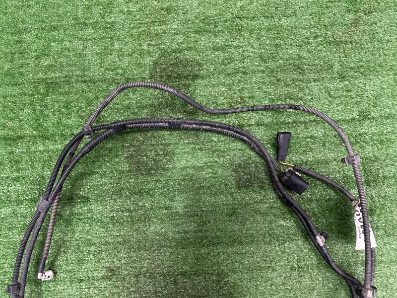 Проводка форсунок омывателя Ford Kuga 2013 SUV