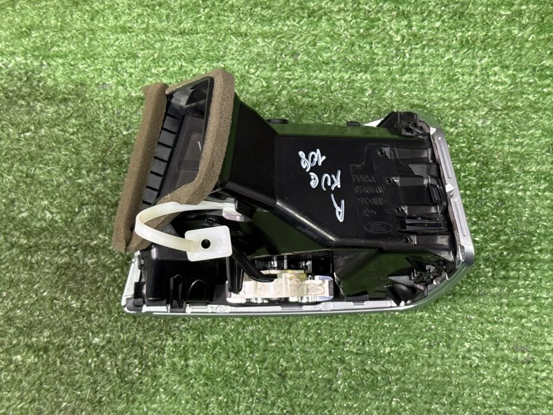 Дефлектор отопителя Ford Kuga 2013 SUV