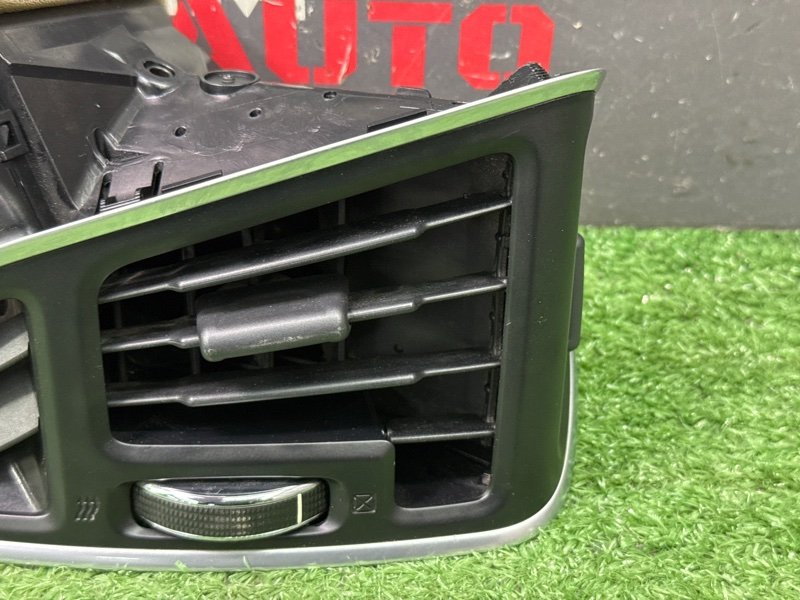 Дефлектор отопителя Ford Kuga 2013 SUV