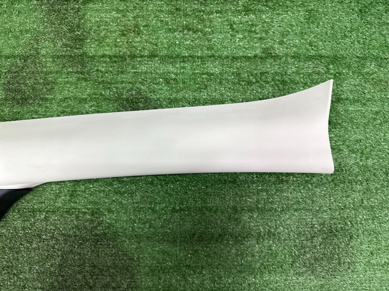 Накладка стойки лобового стекла Ford Kuga 2013 SUV