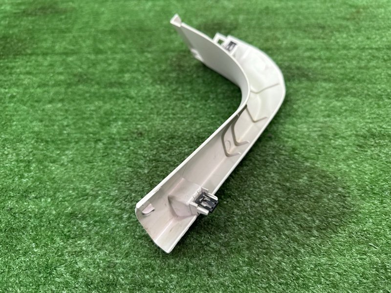 Обшивка крышки багажника верхняя Ford Kuga 2013 SUV