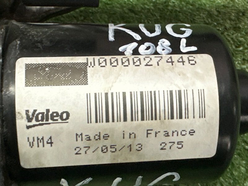 Мотор дворников Ford Kuga 2013 SUV