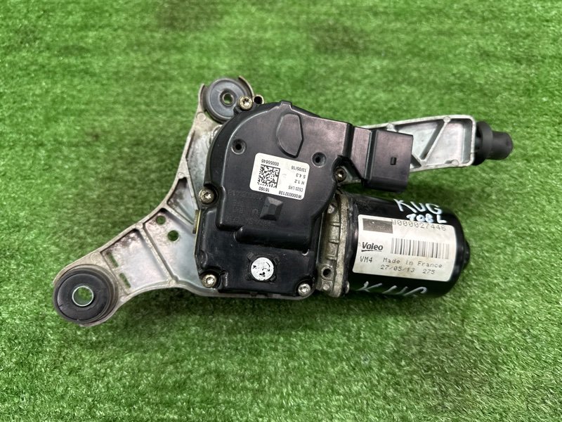 Мотор дворников Ford Kuga 2013 SUV