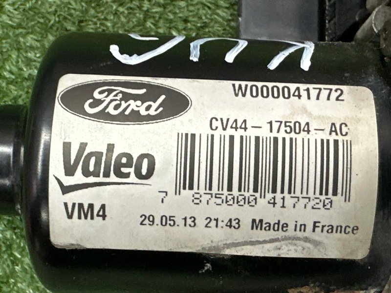 Мотор дворников Ford Kuga 2013 SUV