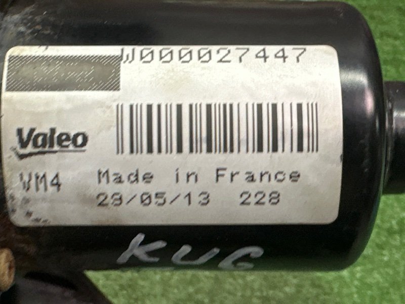 Мотор дворников Ford Kuga 2013 SUV