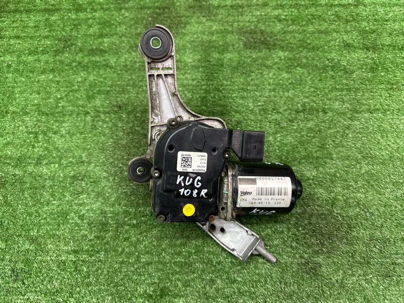 Мотор дворников Ford Kuga 2013 SUV