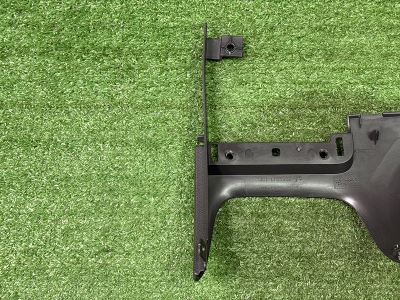 Накладка торпедо Ford Kuga 2013 SUV