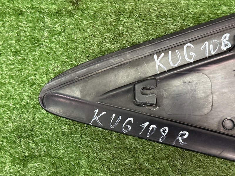 Накладка крыла Ford Kuga 2013 SUV