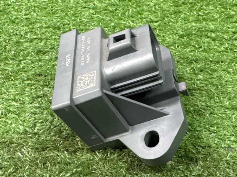 Блок управления раздаточной коробкой Ford Kuga 2013 SUV