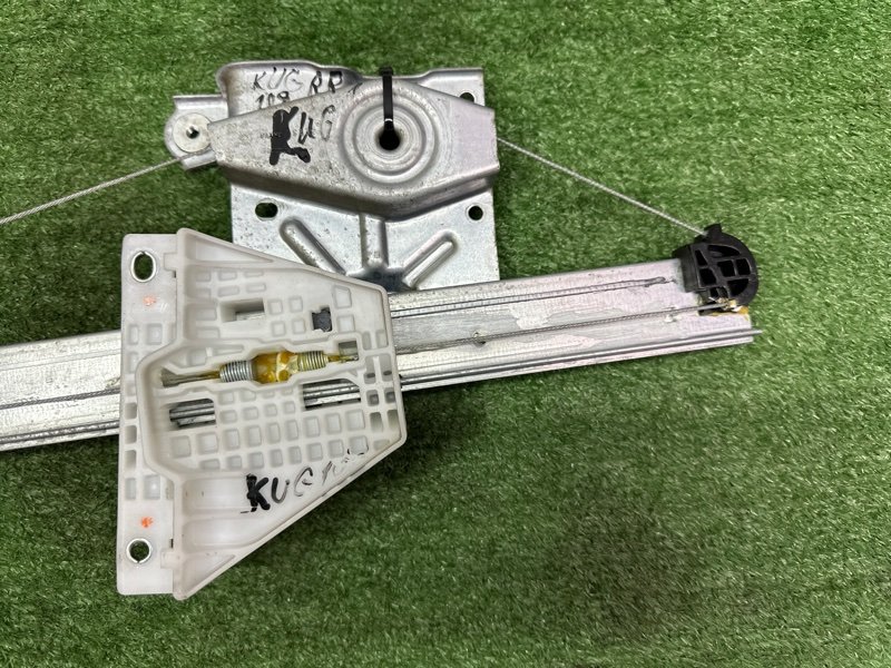 Механизм стеклоподъёмника Ford Kuga 2013 SUV