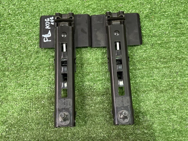 Механизм регулировки ремня безопасности Ford Kuga 2013 SUV