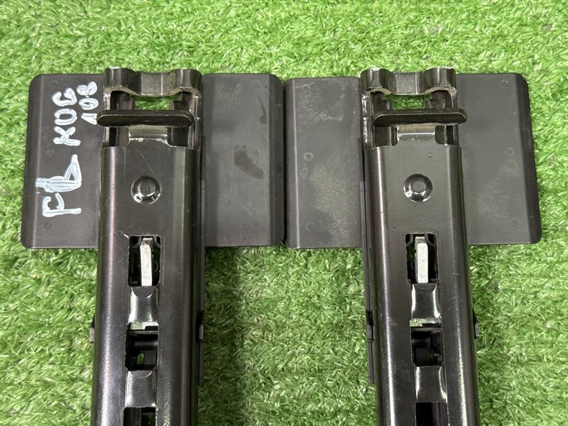 Механизм регулировки ремня безопасности Ford Kuga 2013 SUV