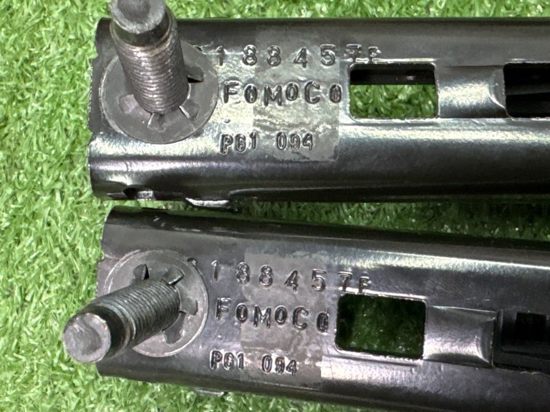 Механизм регулировки ремня безопасности Ford Kuga 2013 SUV