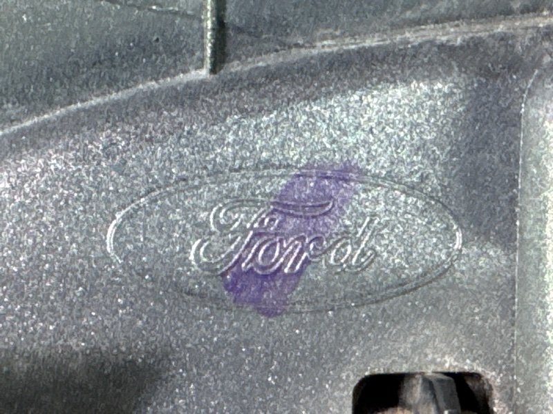 Накладка крышки багажника Ford Kuga 2013 SUV