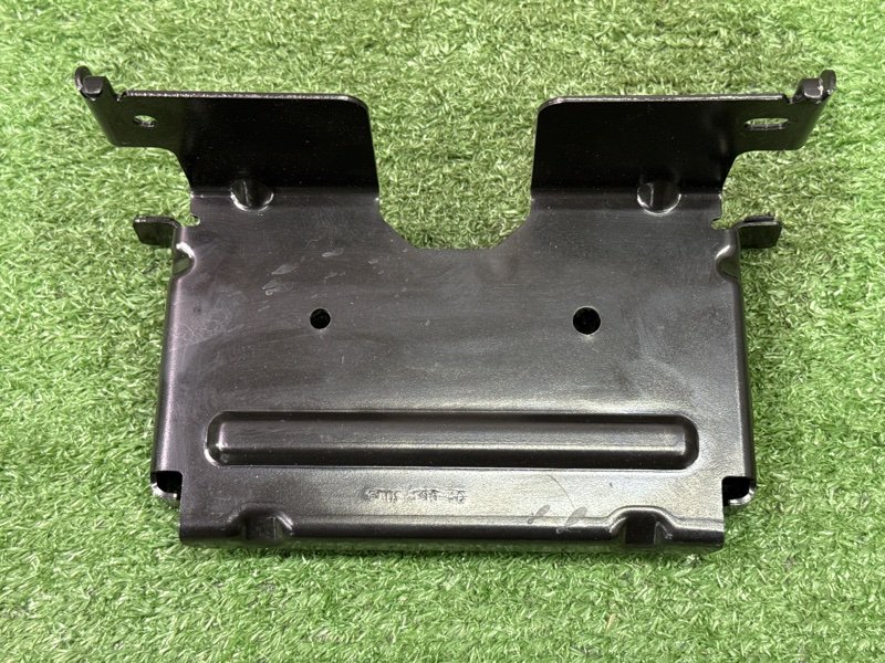 Кронштейн подушки безопасности Ford Kuga 2013 SUV