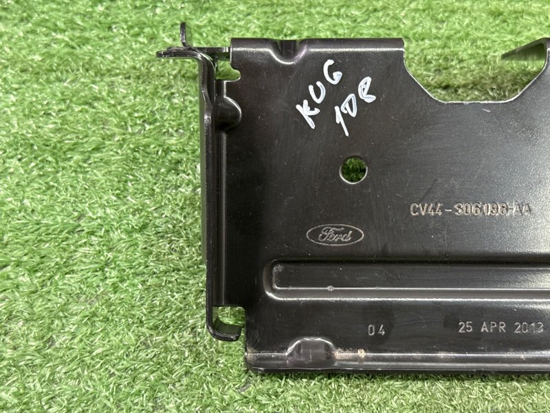 Кронштейн подушки безопасности Ford Kuga 2013 SUV