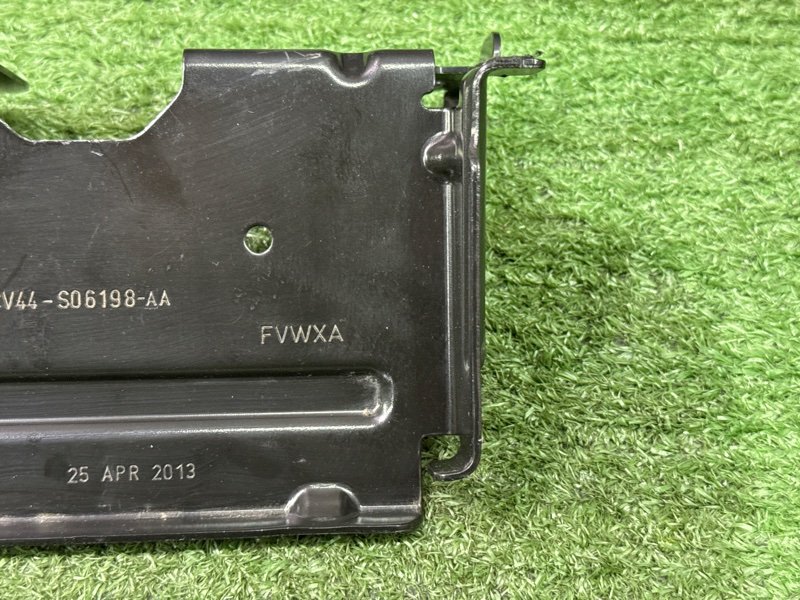 Кронштейн подушки безопасности Ford Kuga 2013 SUV