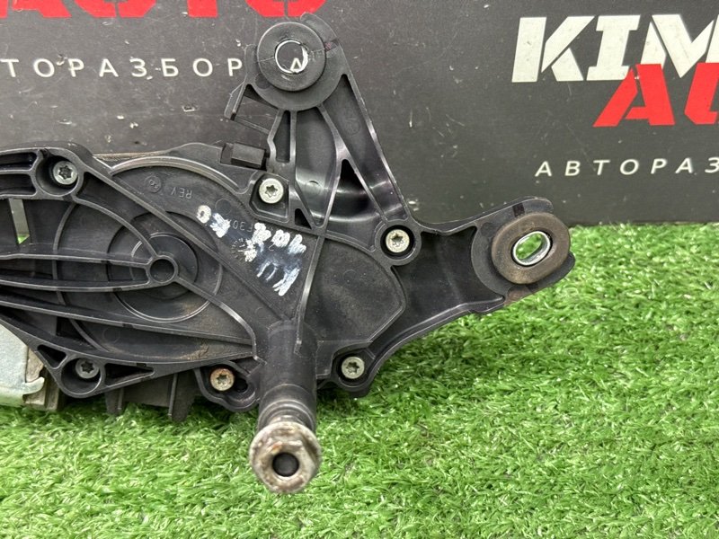 Мотор стеклоочистителя заднего стекла Ford Kuga 2013 SUV