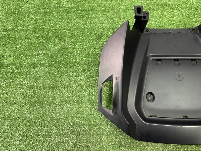 Накладка на торпедо Ford Kuga 2013 SUV