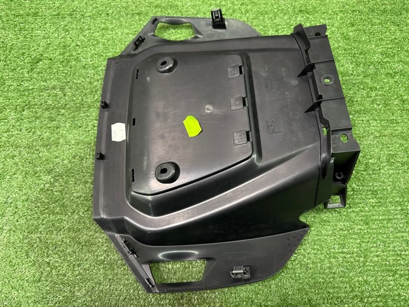 Накладка на торпедо Ford Kuga 2013 SUV