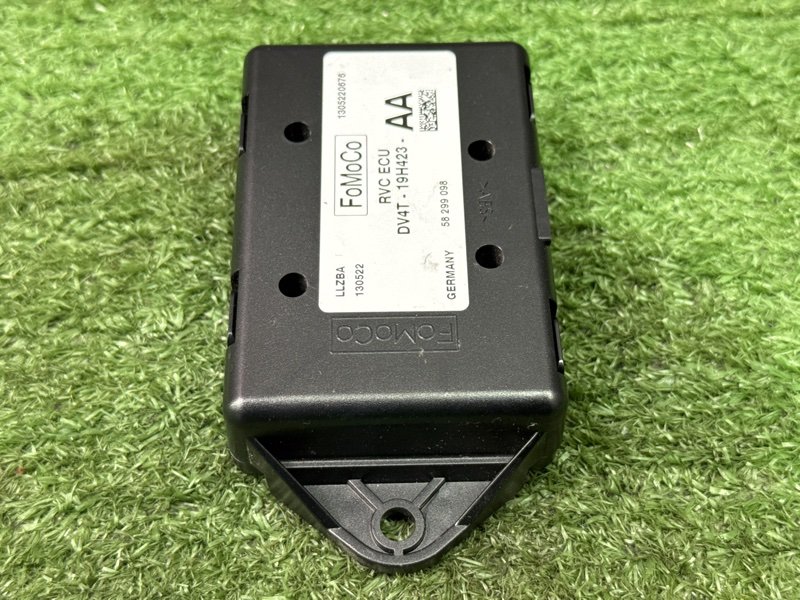 Блок управления камерой Ford Kuga 2013 SUV