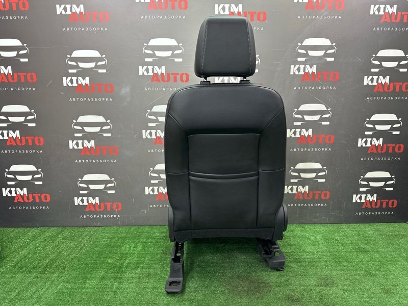 Сиденья передние комплект Ford Kuga 2013 SUV